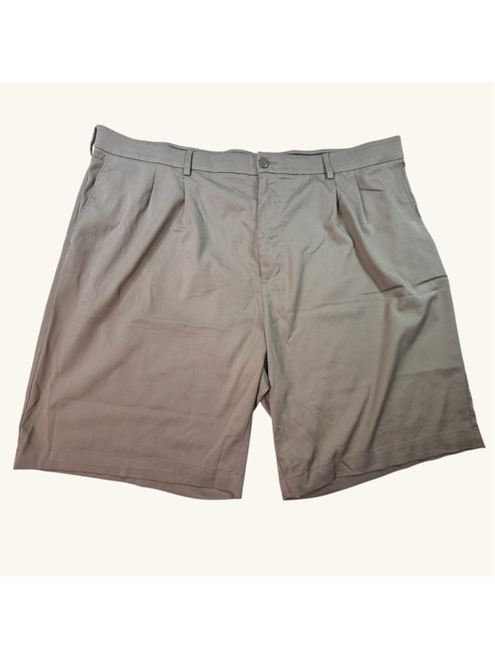 PGA Pro Tour Men’s Khaki Golf Shorts Size 44 Flat Front Stretch Casual
